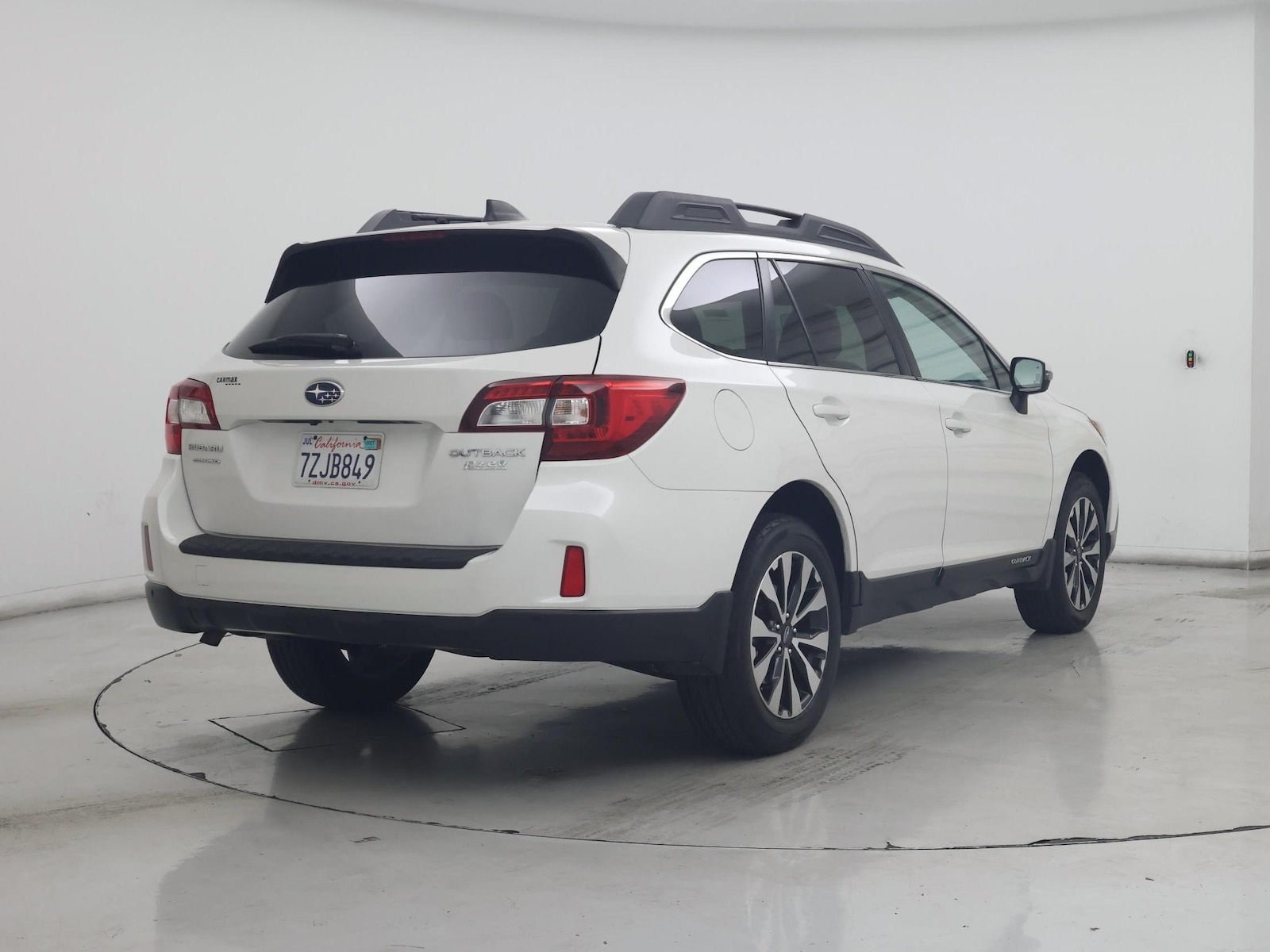 2017 Subaru Outback Limited - Photo 9
