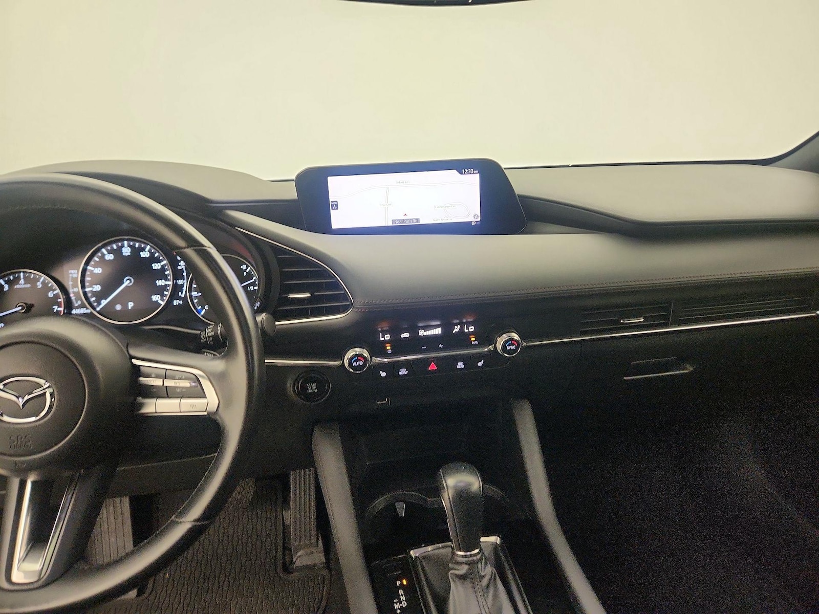 2020 Mazda Mazda3 Premium - Photo 10
