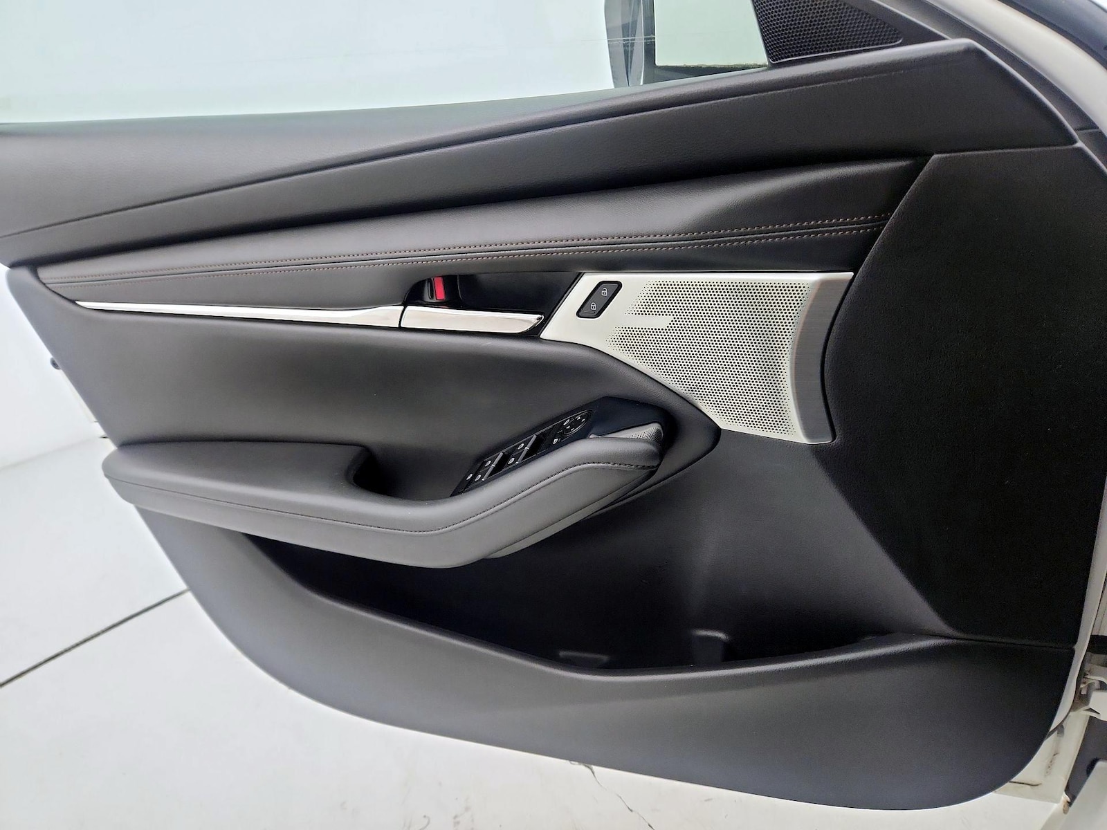 2020 Mazda Mazda3 Premium - Photo 13