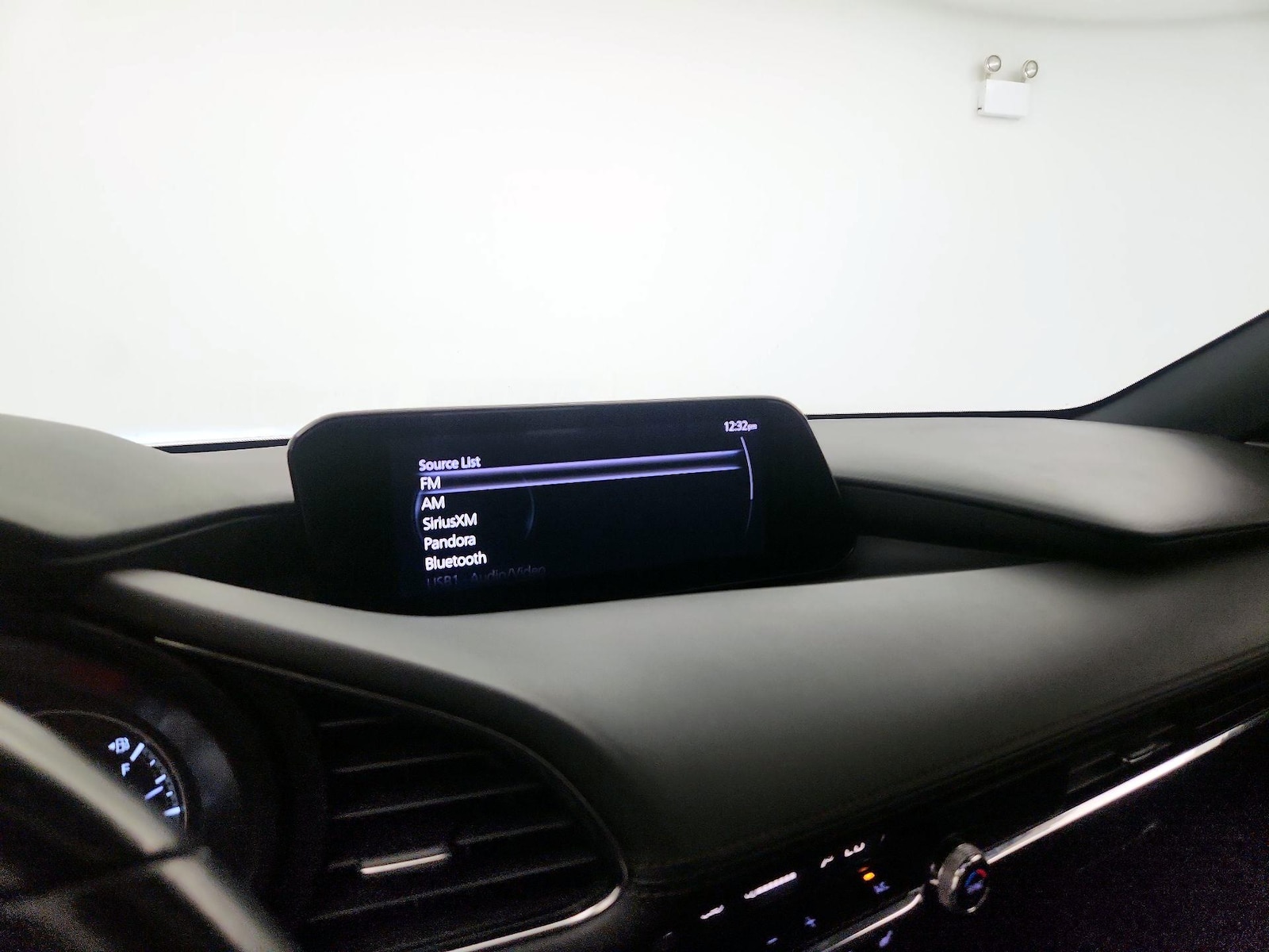 2020 Mazda Mazda3 Premium - Photo 17
