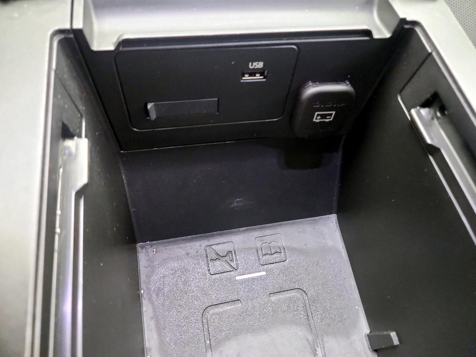 2020 Mazda Mazda3 Premium - Photo 20