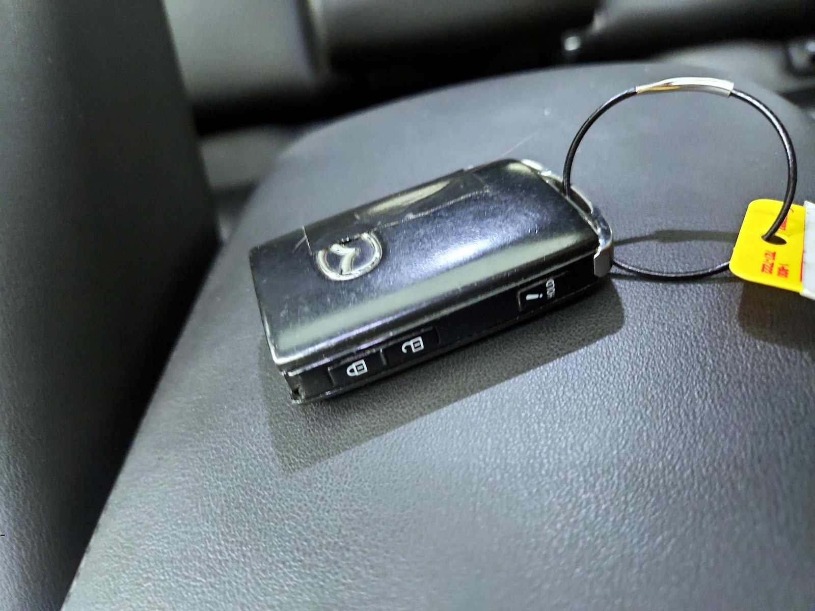2020 Mazda Mazda3 Premium - Photo 25