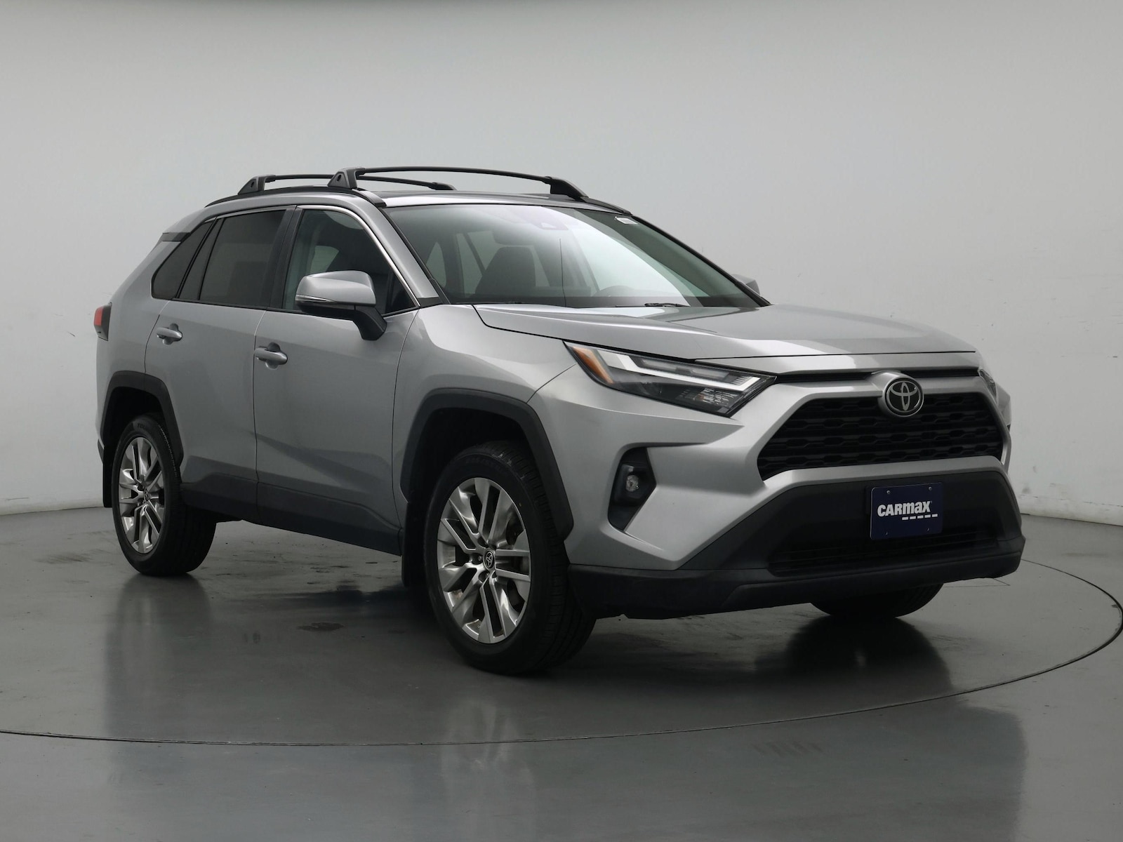2022 Toyota RAV4 XLE Premium - Photo 2