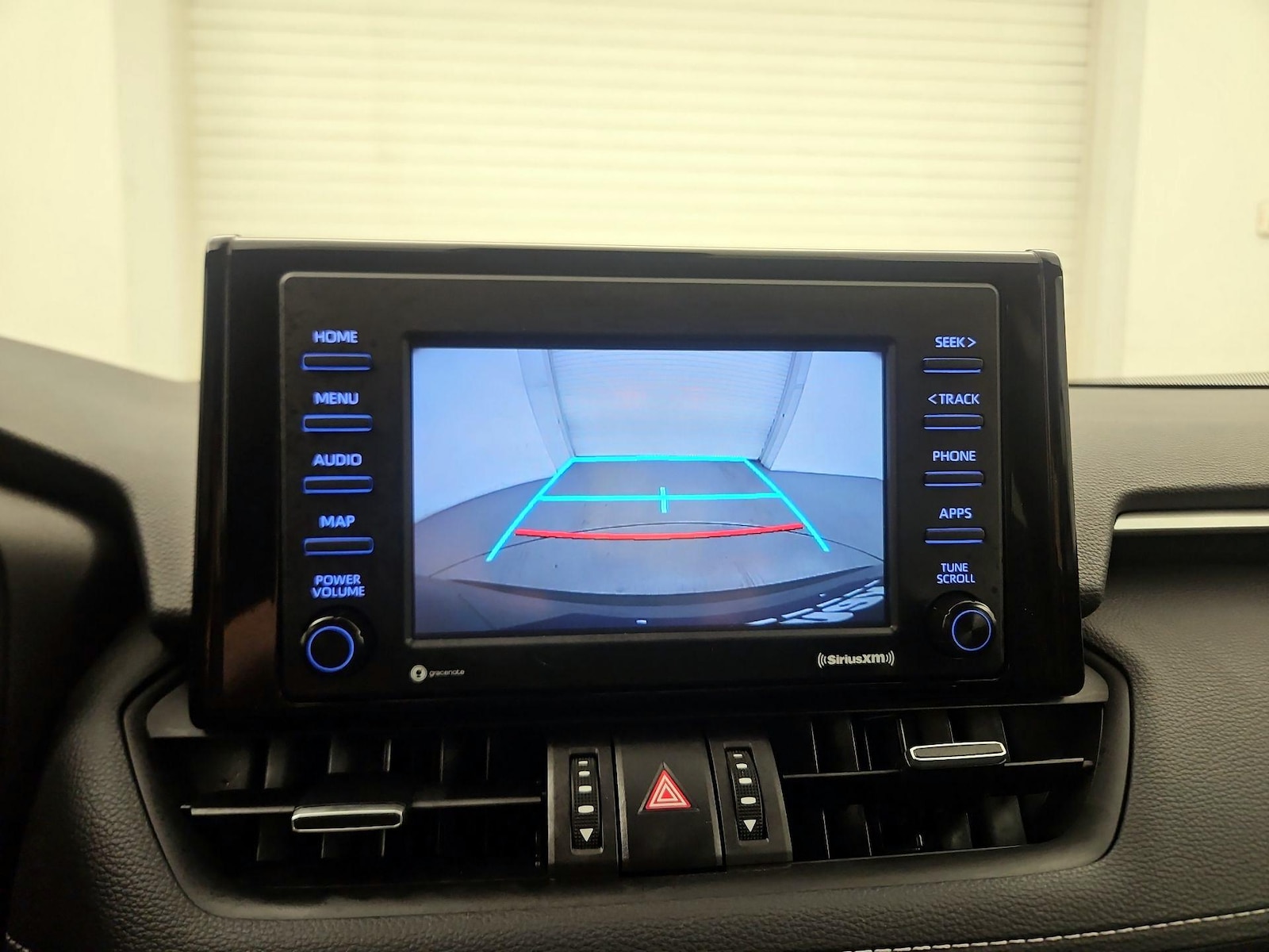 2022 Toyota RAV4 XLE Premium - Photo 15