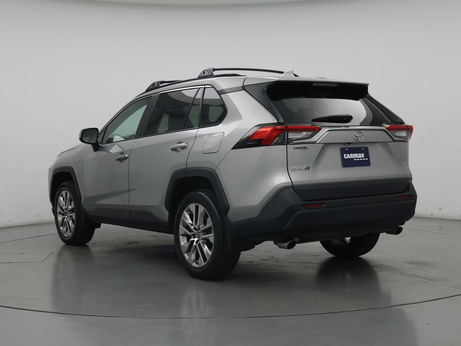 2022 Toyota RAV4 XLE Premium - Photo 3