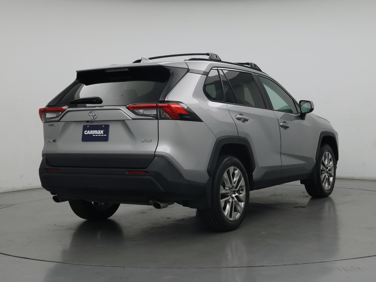2022 Toyota RAV4 XLE Premium - Photo 9