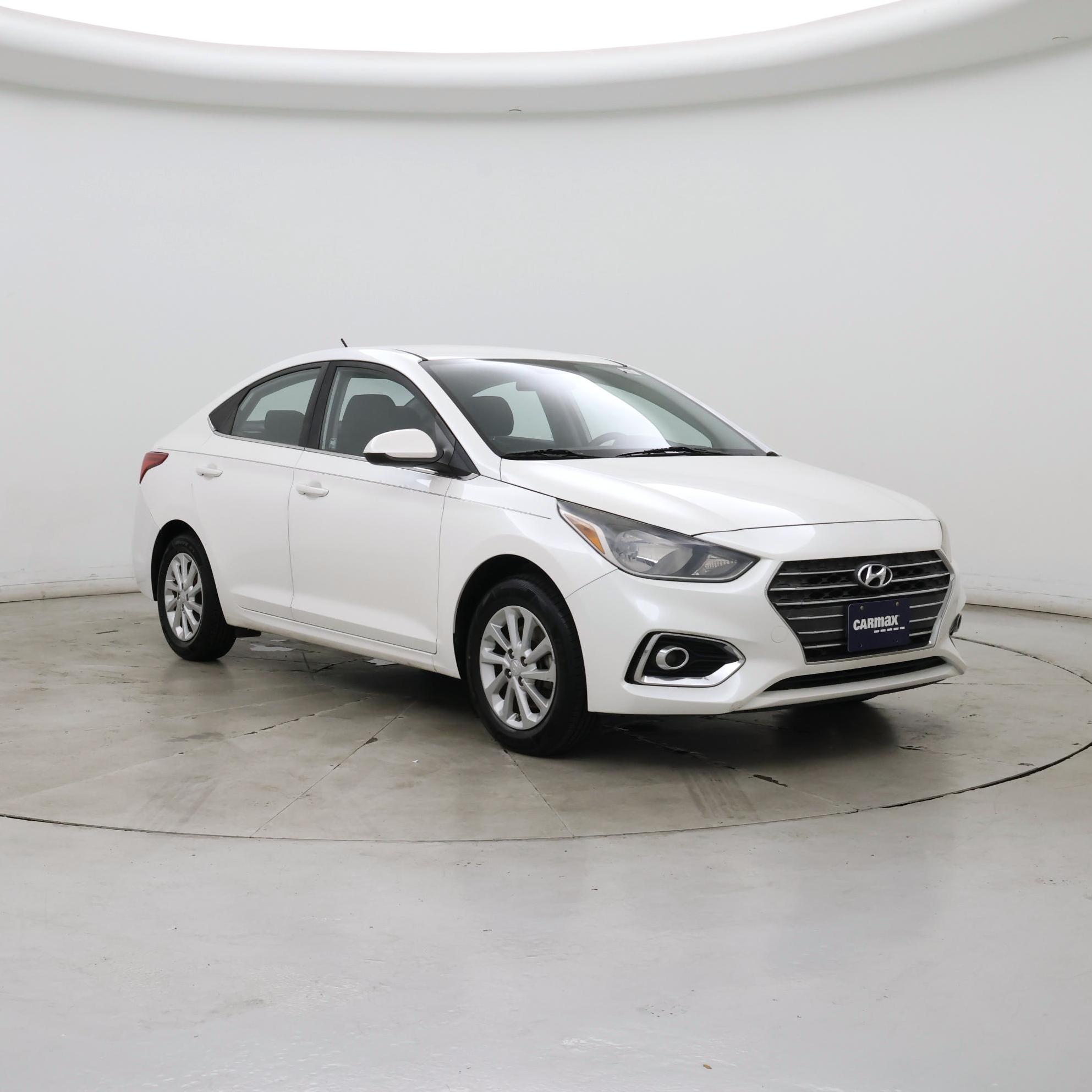 White 2019 Hyundai Accent Sedan Front-Wheel Drive Automatic