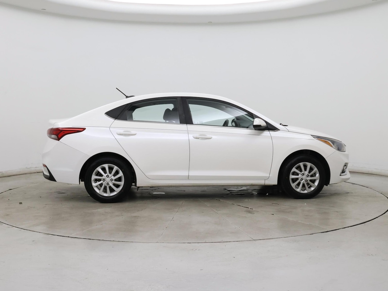 2019 Hyundai Accent SEL - Photo 8