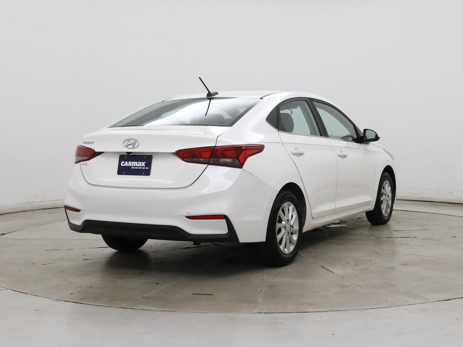 2019 Hyundai Accent SEL - Photo 9