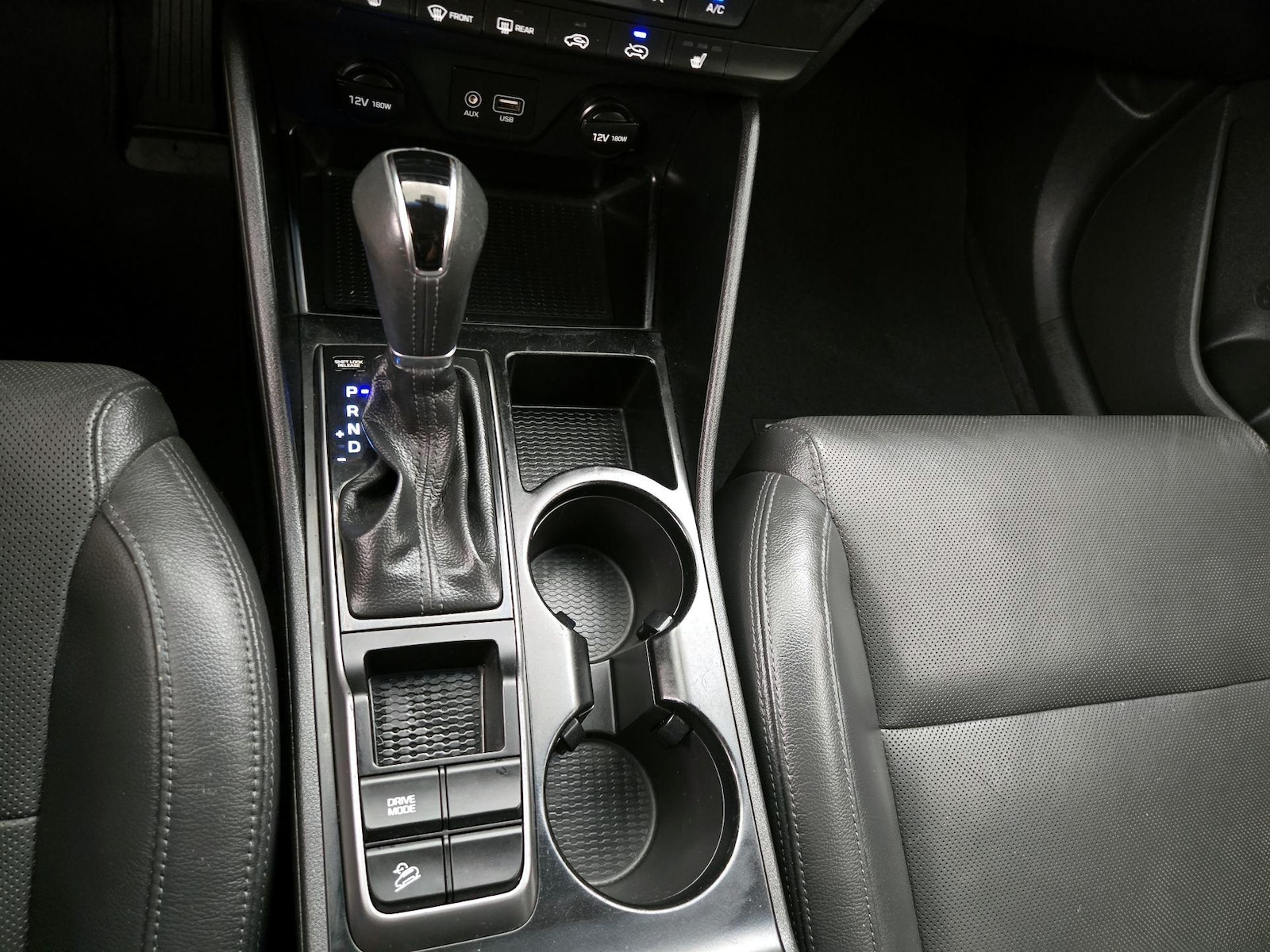 2018 Hyundai Tucson SE Plus - Photo 19