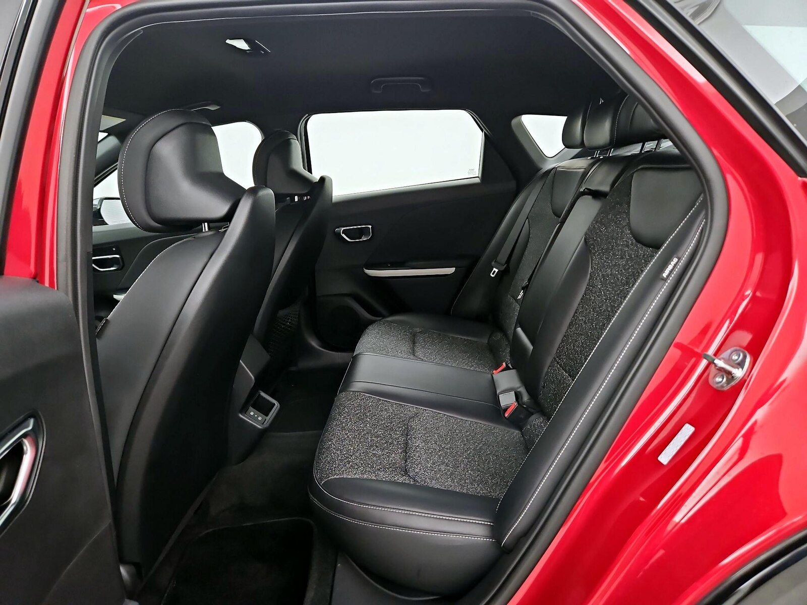 2025 Kia K4 GT-Line - Photo 21