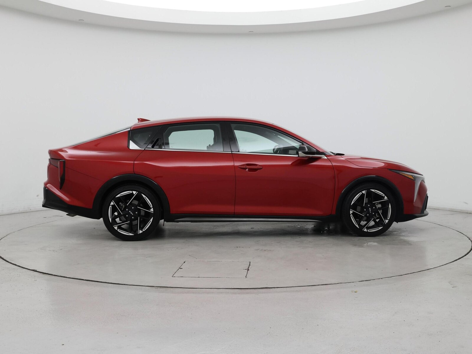 2025 Kia K4 GT-Line - Photo 8