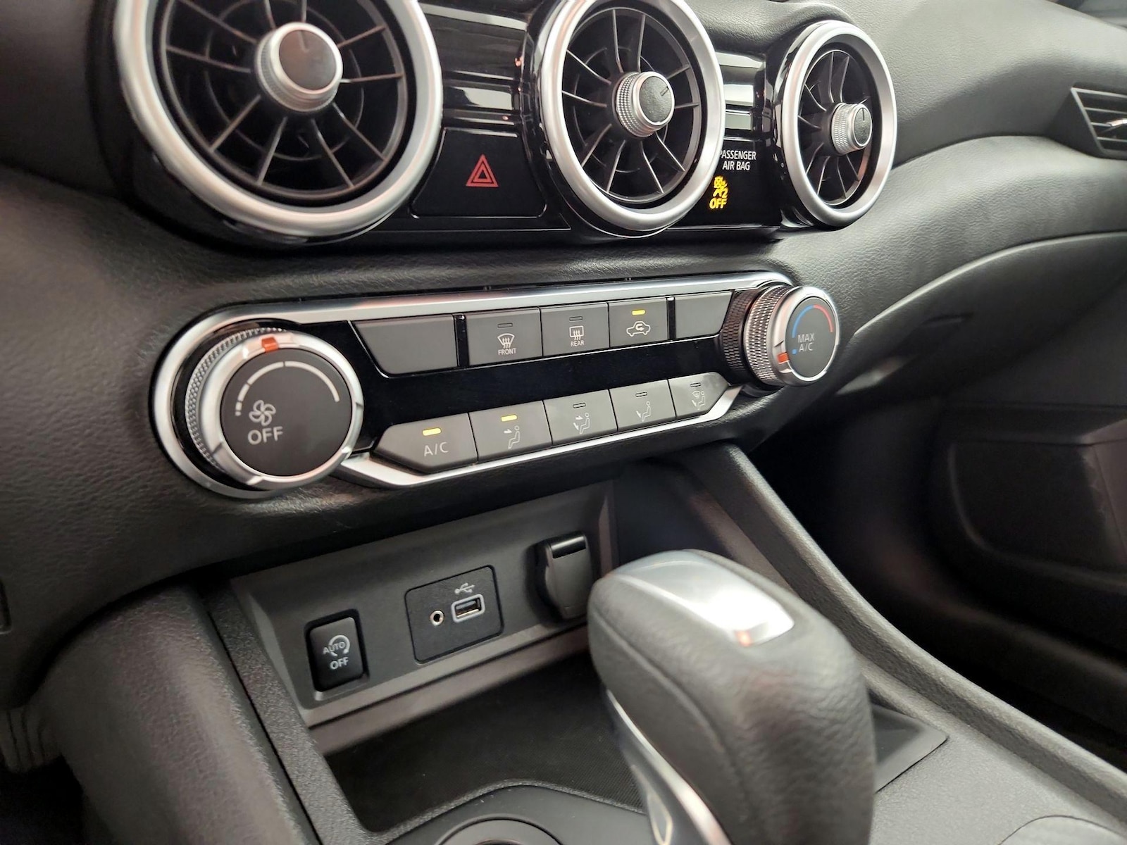 2024 Nissan Sentra S - Photo 17