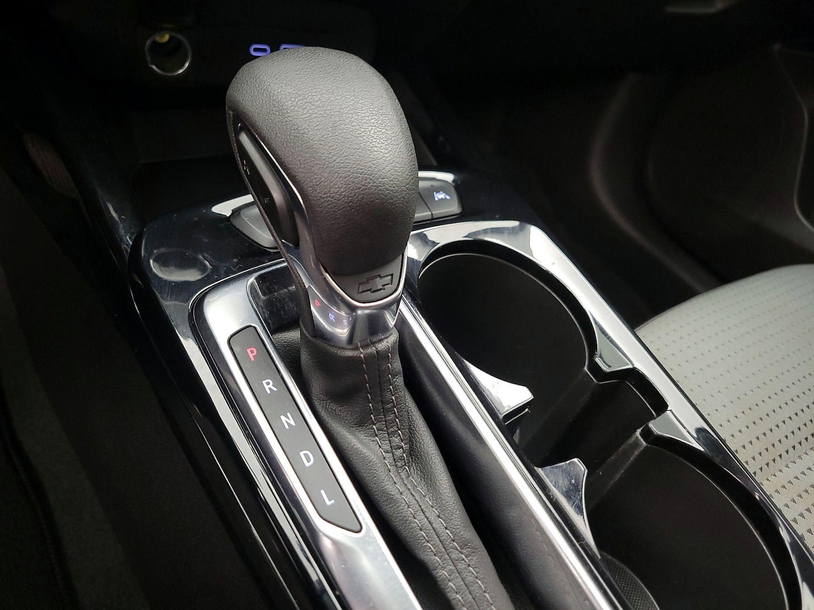2025 Chevrolet Trax LT - Photo 18
