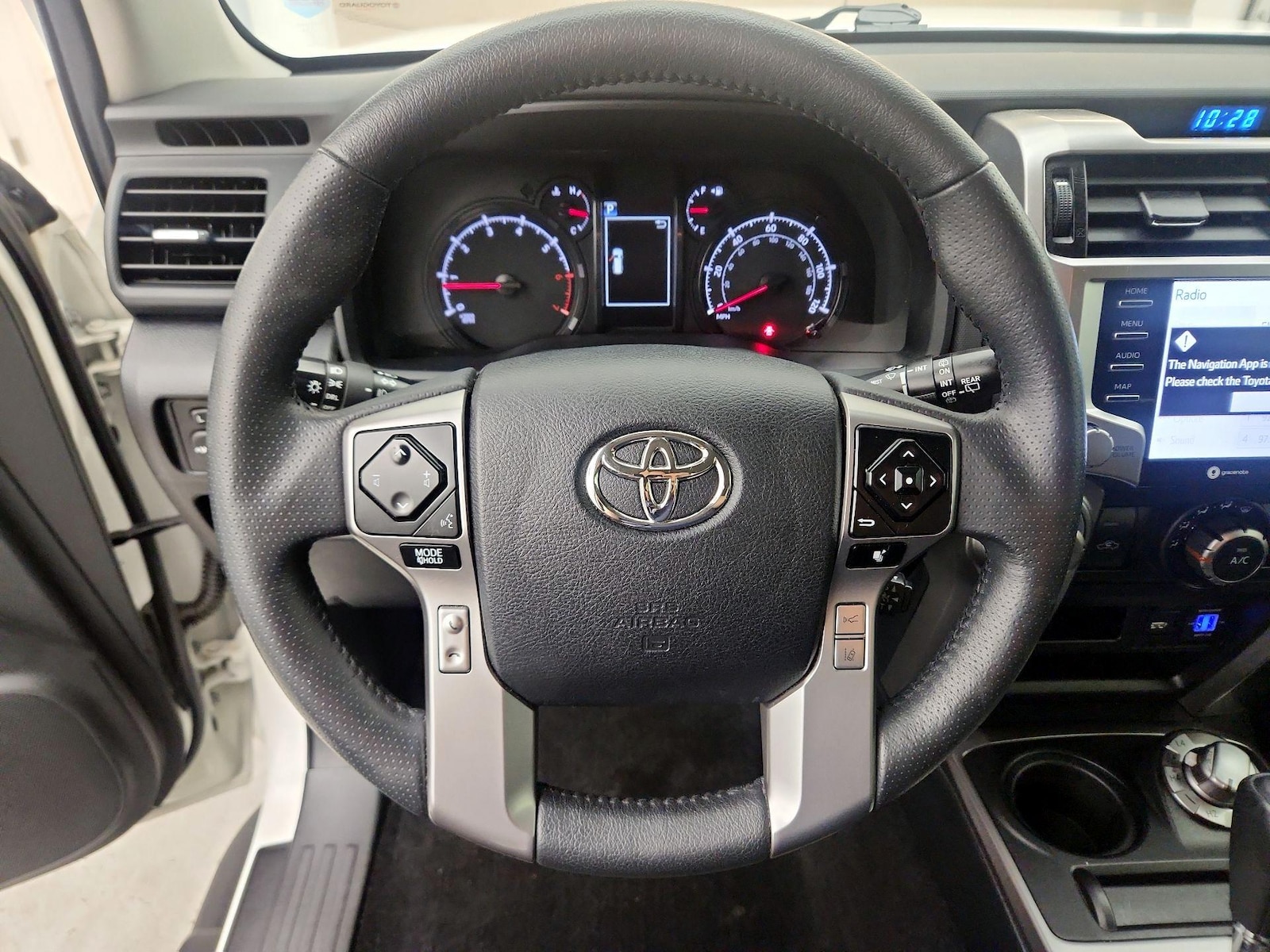 2022 Toyota 4Runner SR5 - Photo 11
