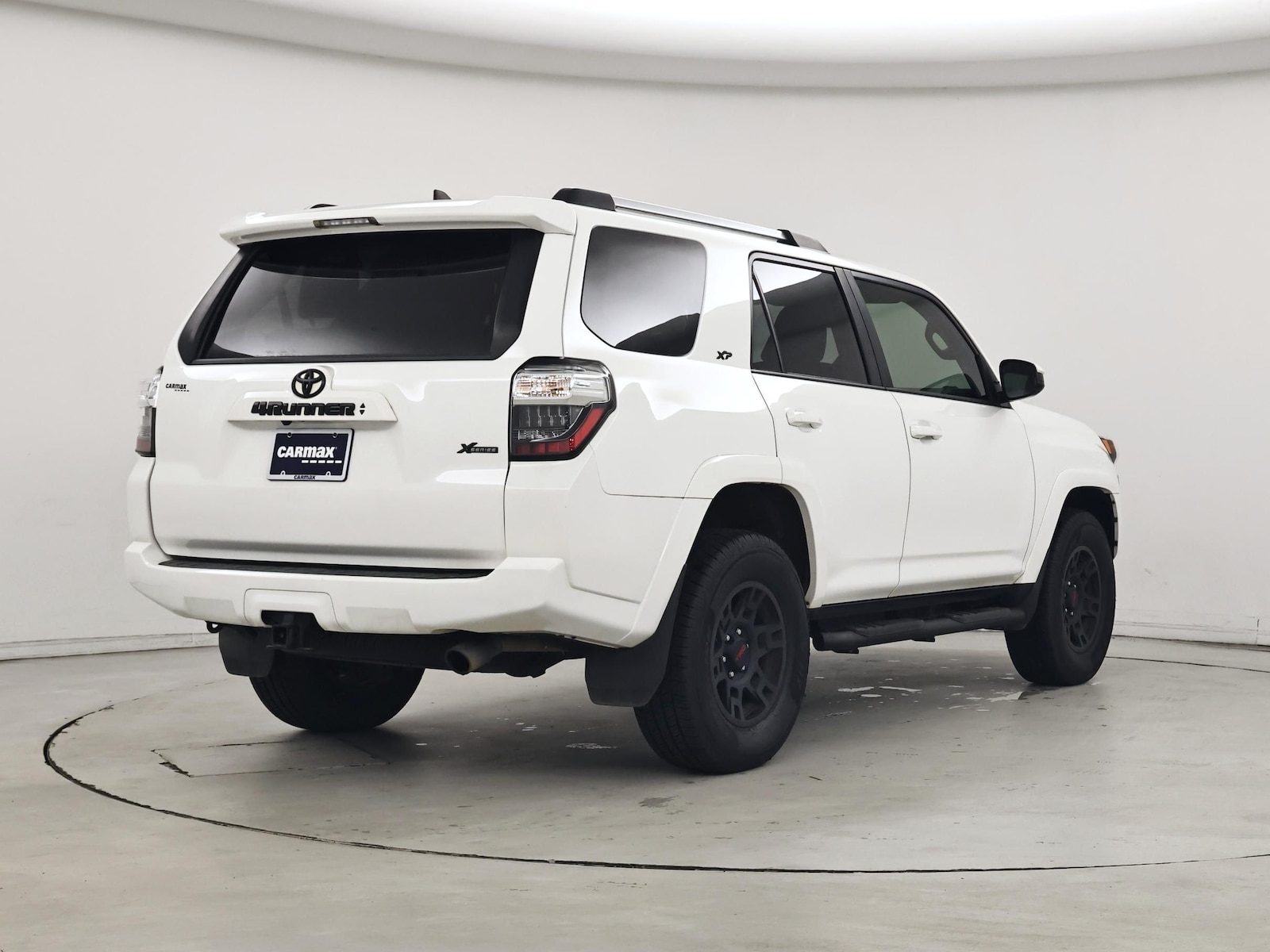 2022 Toyota 4Runner SR5 - Photo 9
