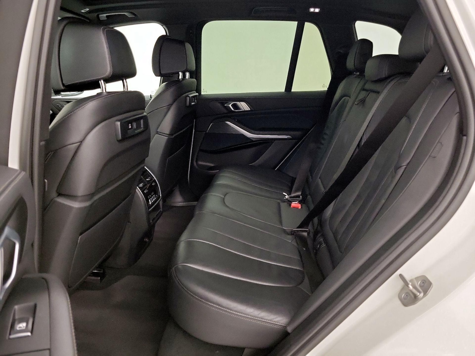Rear Air Conditioning