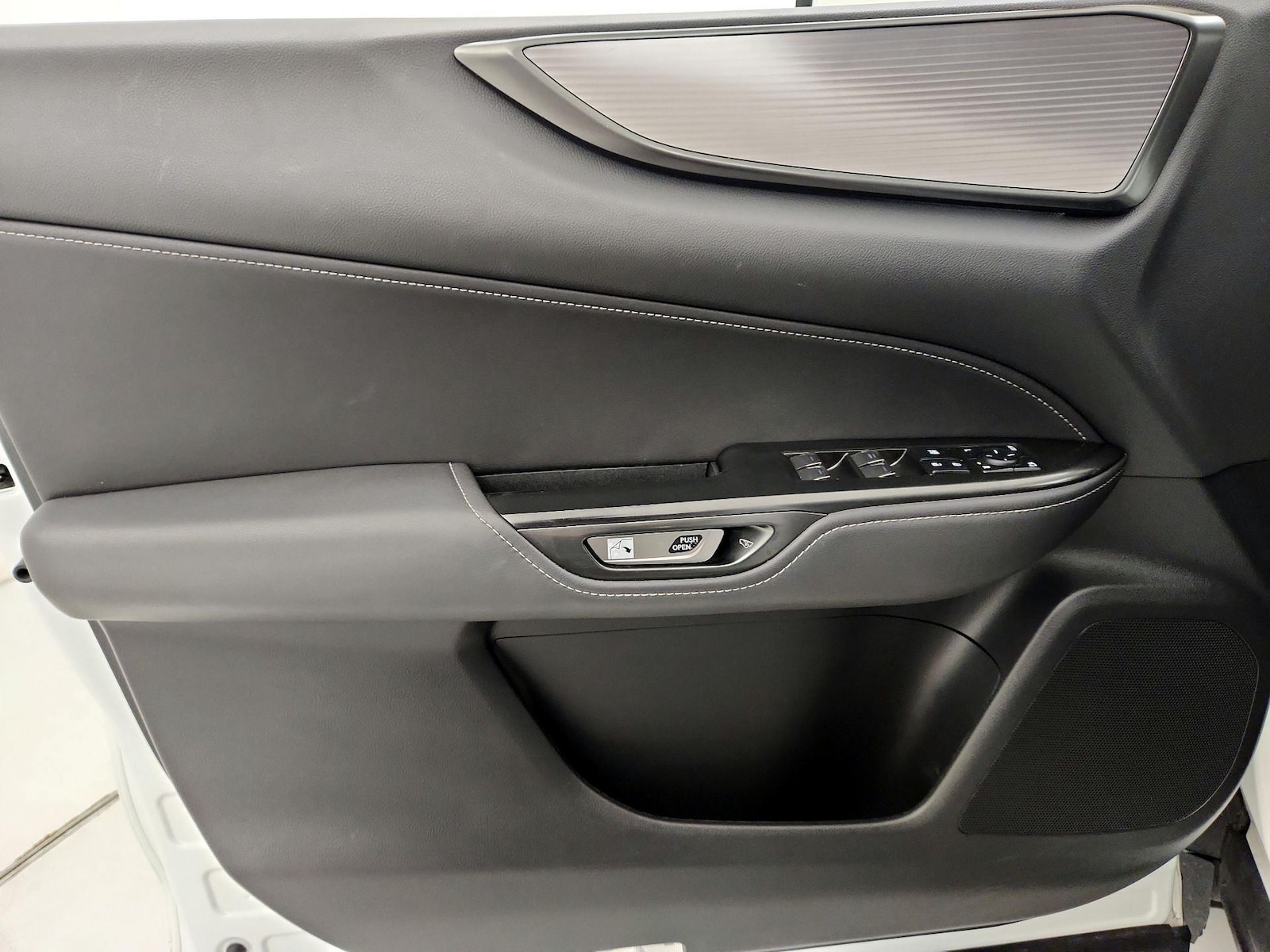 2022 Lexus NX 350 - Photo 13