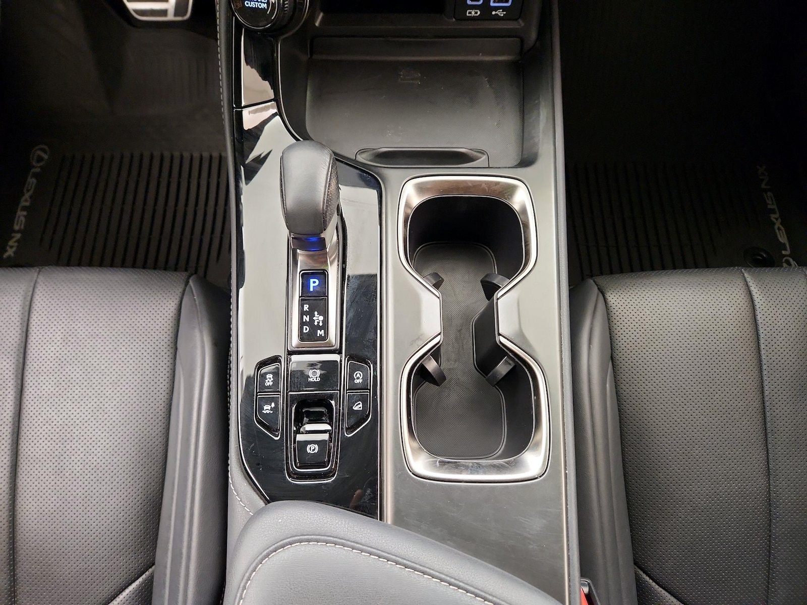 2022 Lexus NX 350 - Photo 18