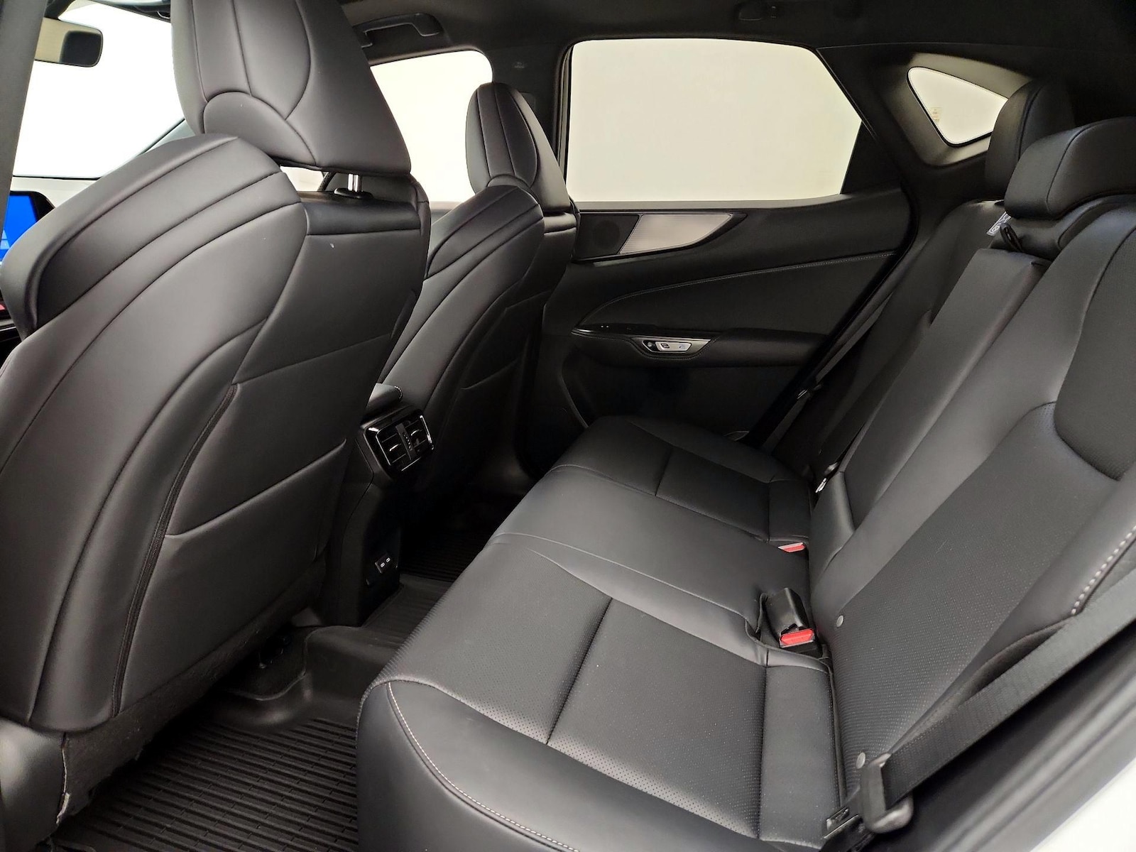2022 Lexus NX 350 - Photo 21