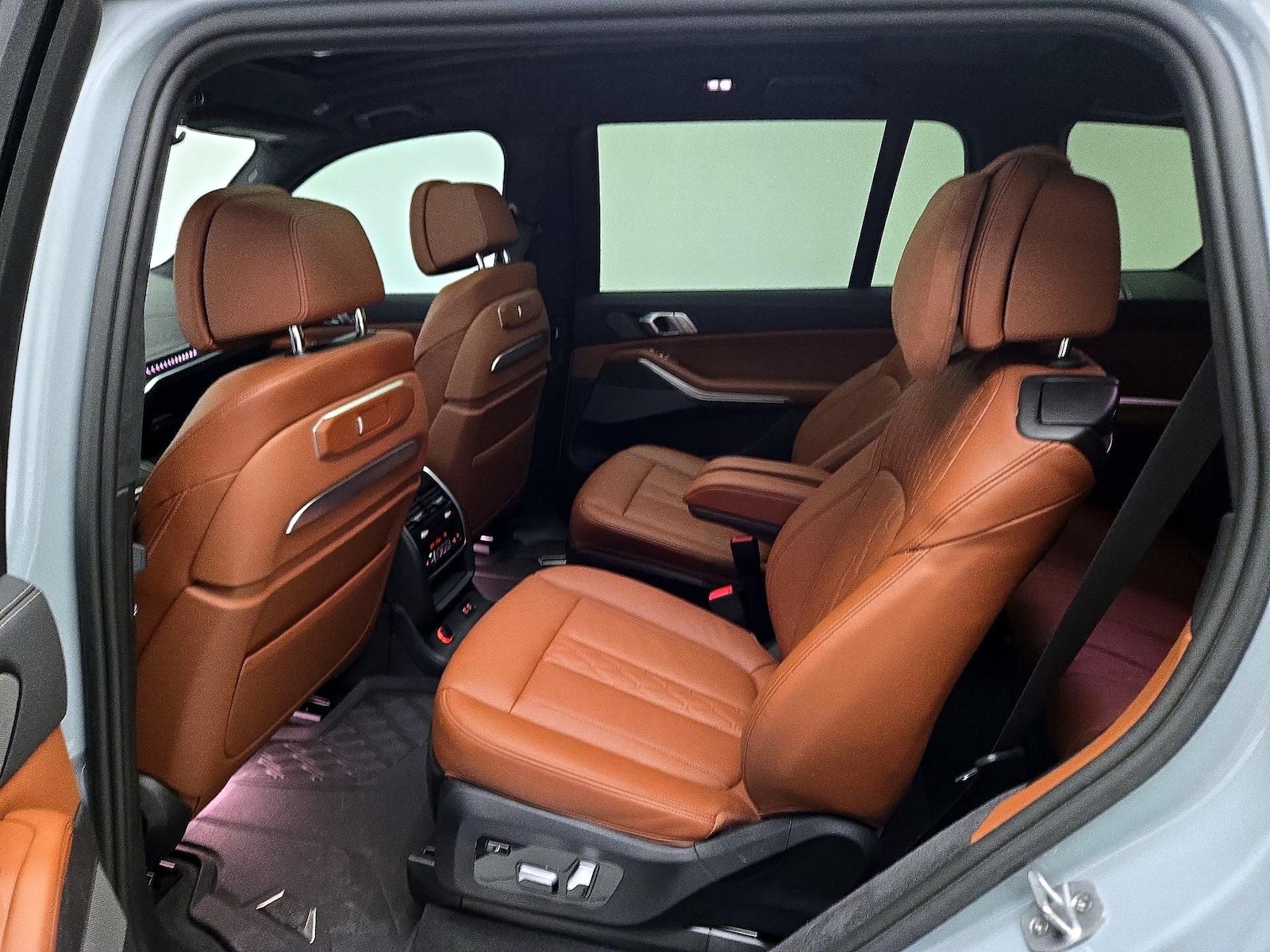 Rear Air Conditioning