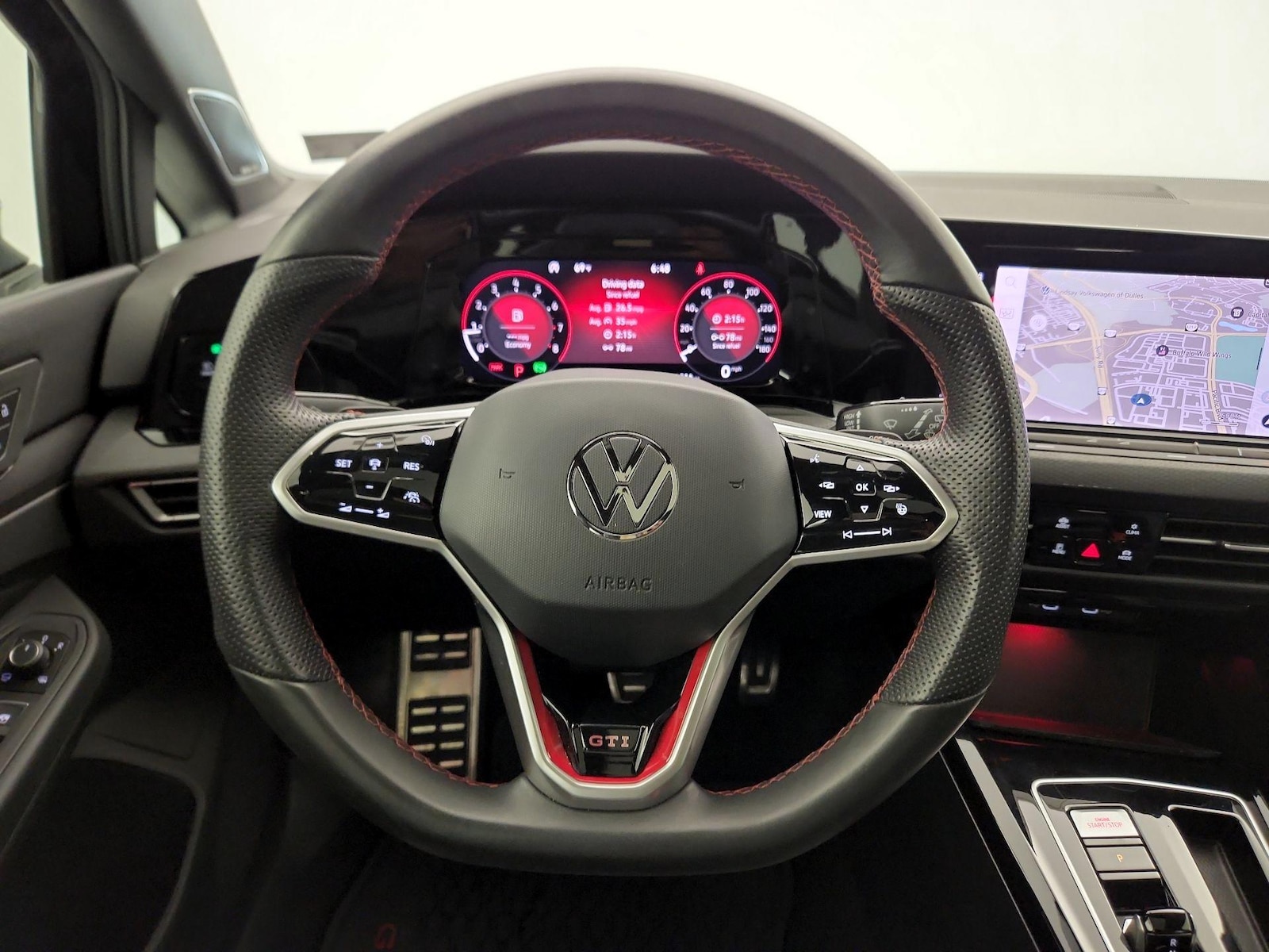 2024 Volkswagen Golf GTI SE - Photo 11