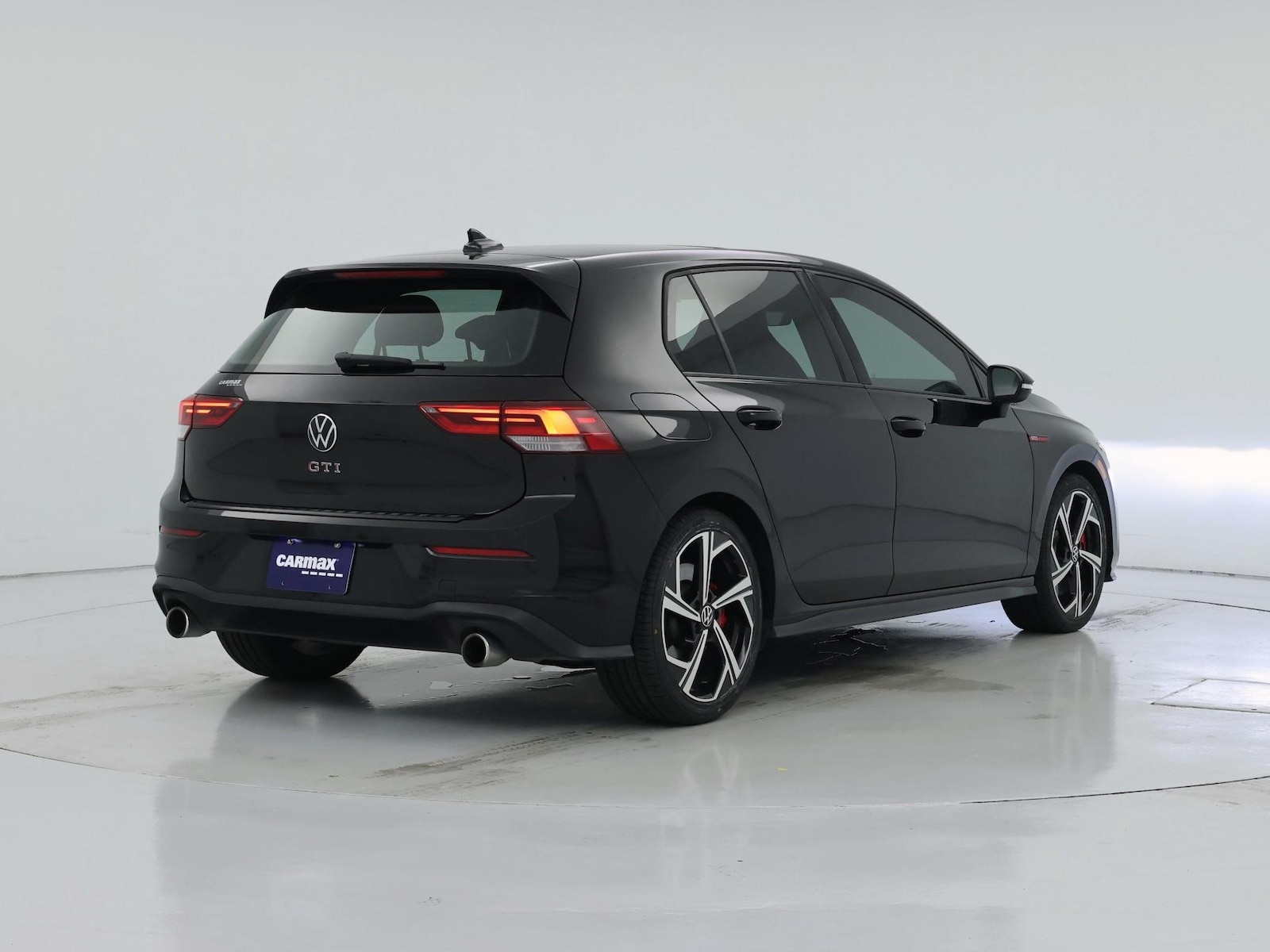 2024 Volkswagen Golf GTI SE - Photo 9