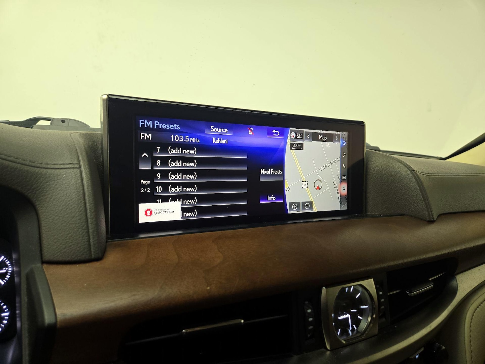 2018 Lexus LX 570, photo 17