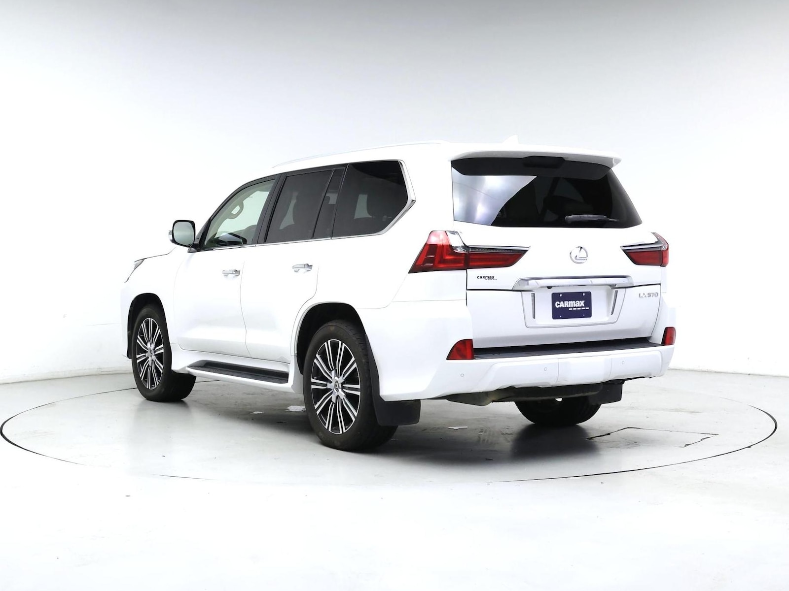 2018 Lexus LX 570, photo 3