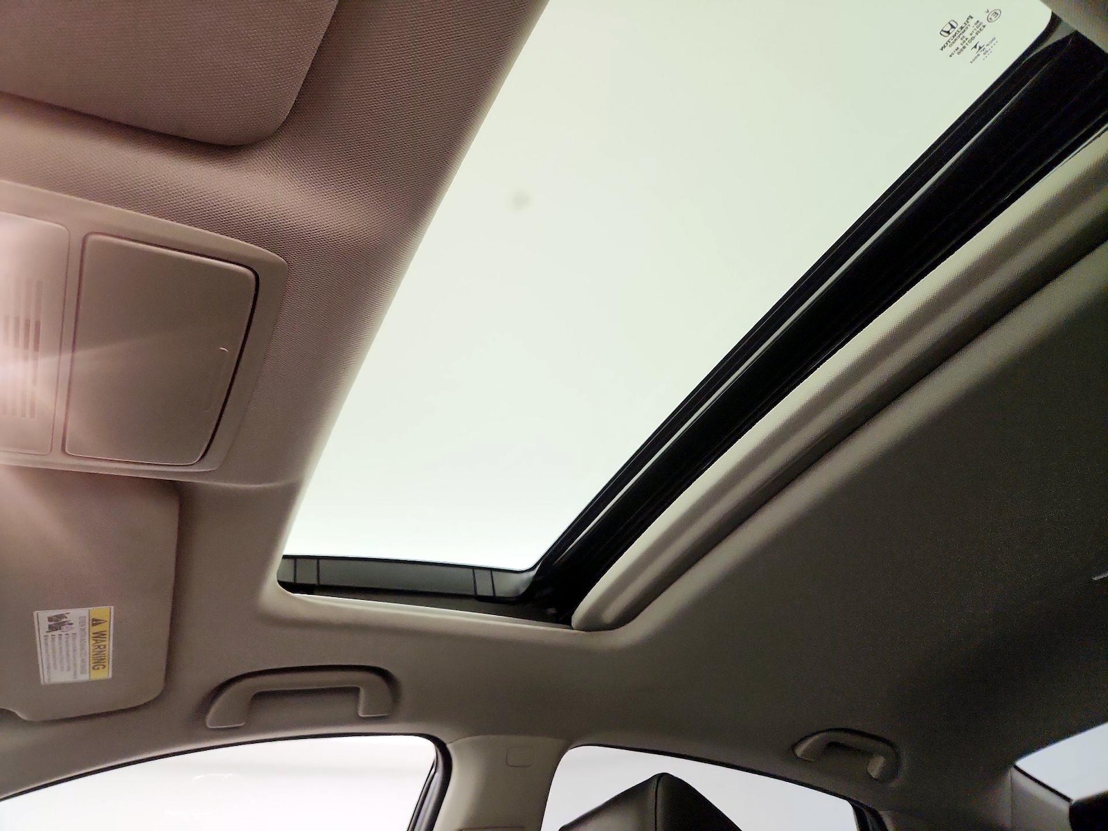 Sunroof(s) & Overhead Airbags