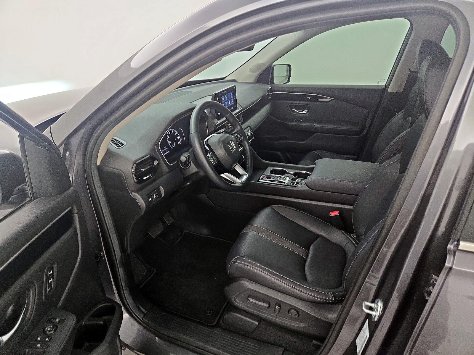 2025 Honda Pilot EX-L - Photo 12