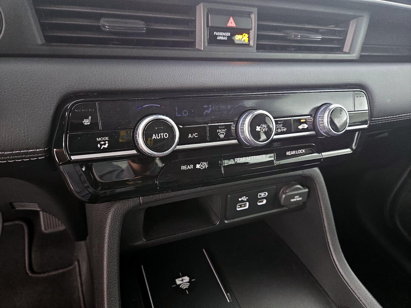 2025 Honda Pilot EX-L - Photo 17