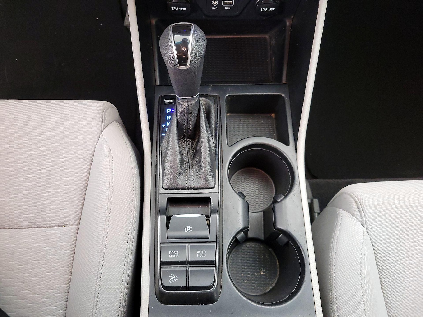2019 Hyundai Tucson SE - Photo 16