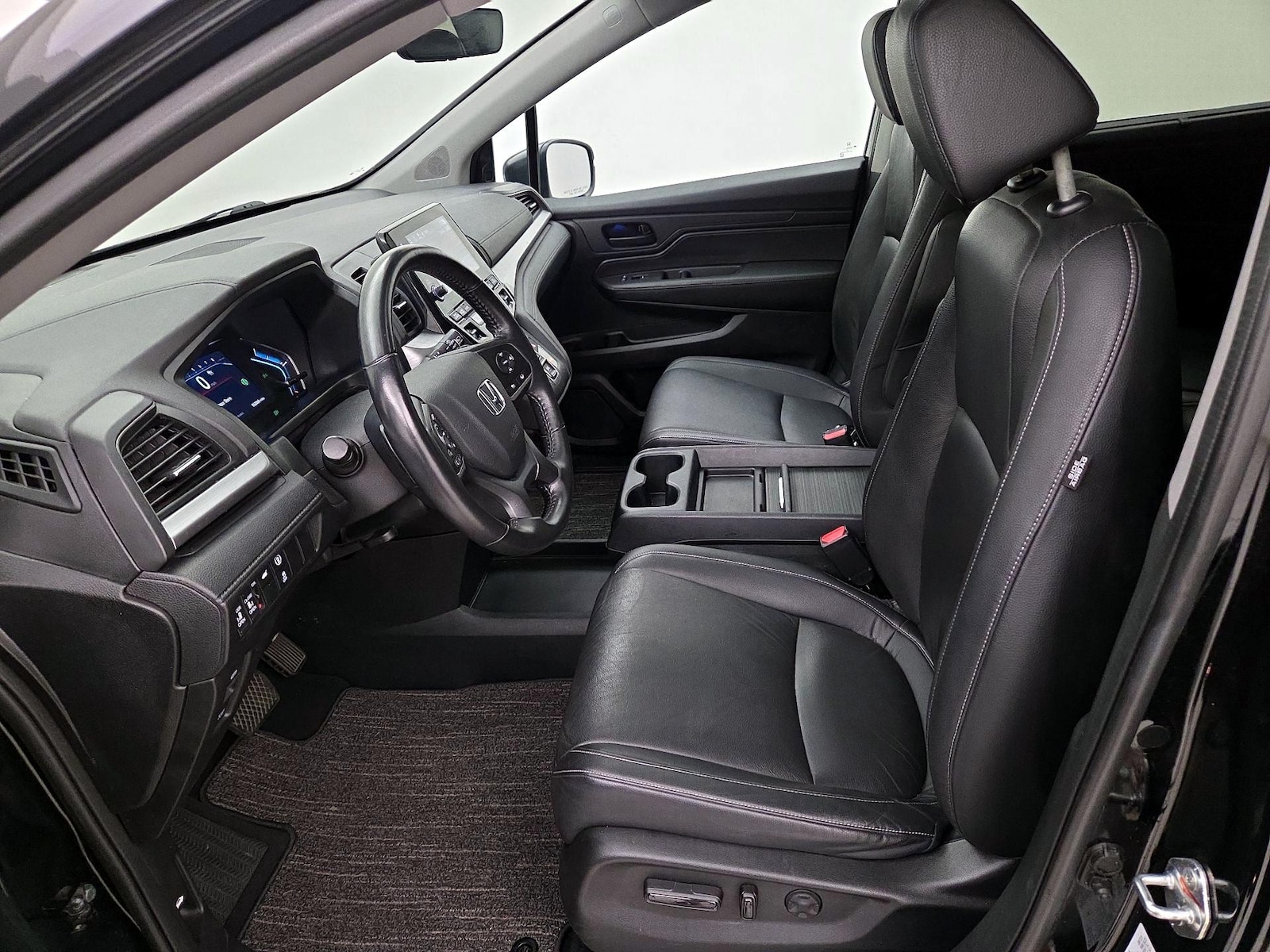 2023 Honda Odyssey EX-L - Photo 12