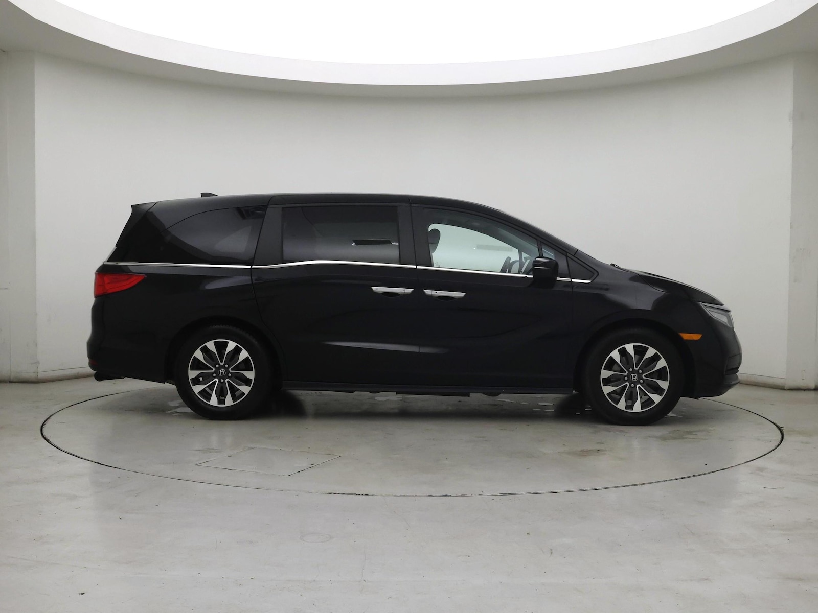 2023 Honda Odyssey EX-L - Photo 8