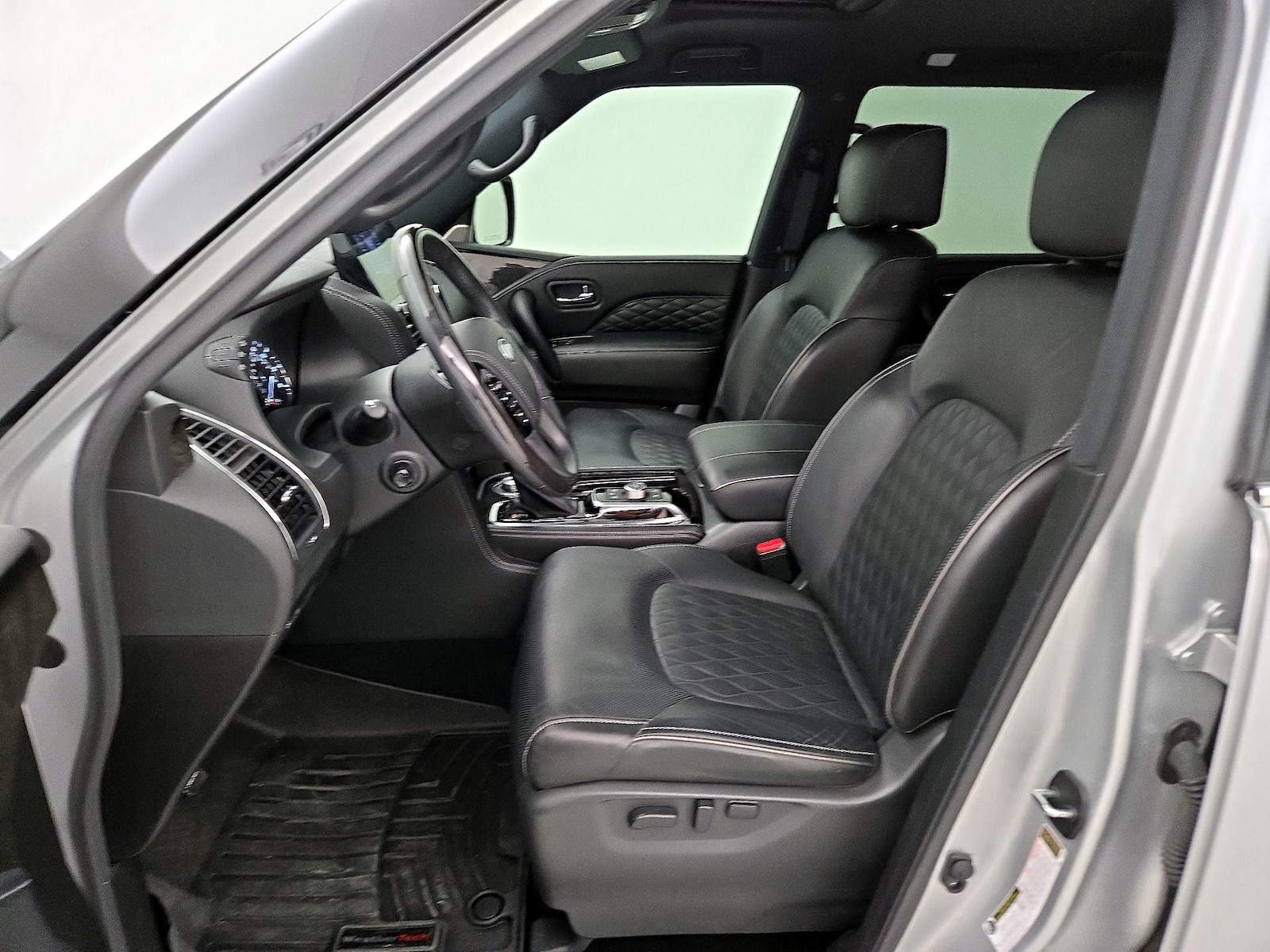 2023 INFINITI QX80 Sensory 4WD - Photo 12