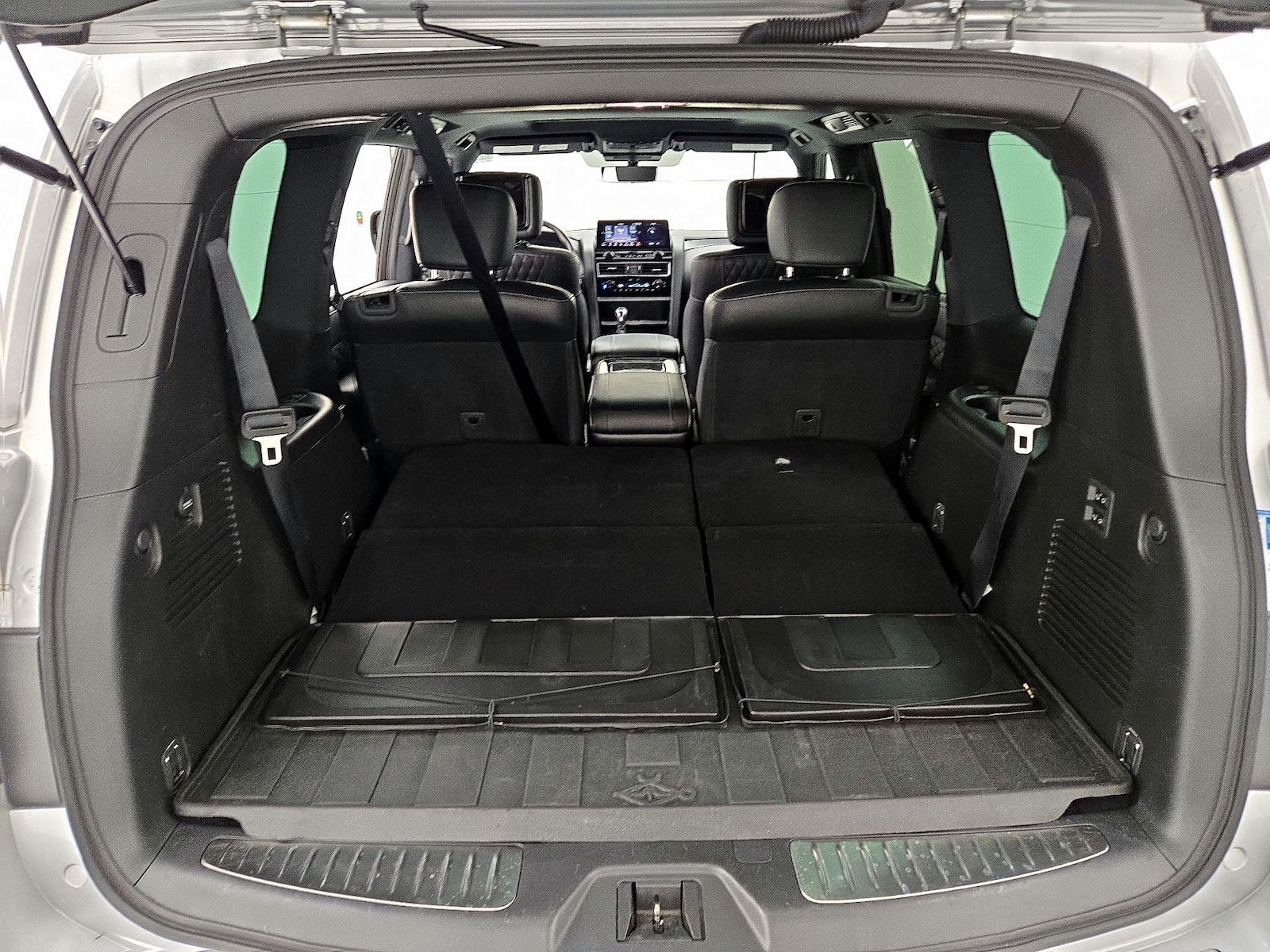 2023 INFINITI QX80 Sensory 4WD - Photo 25