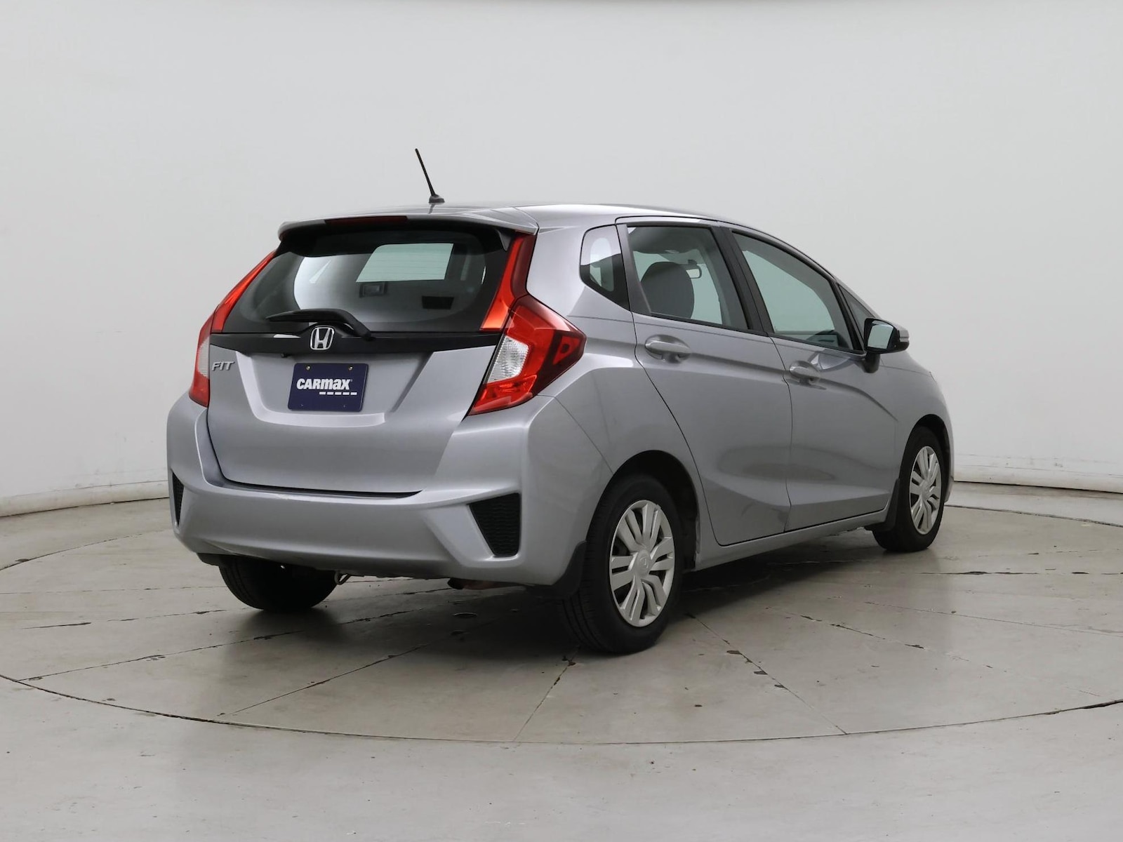 2017 Honda Fit LX - Photo 9