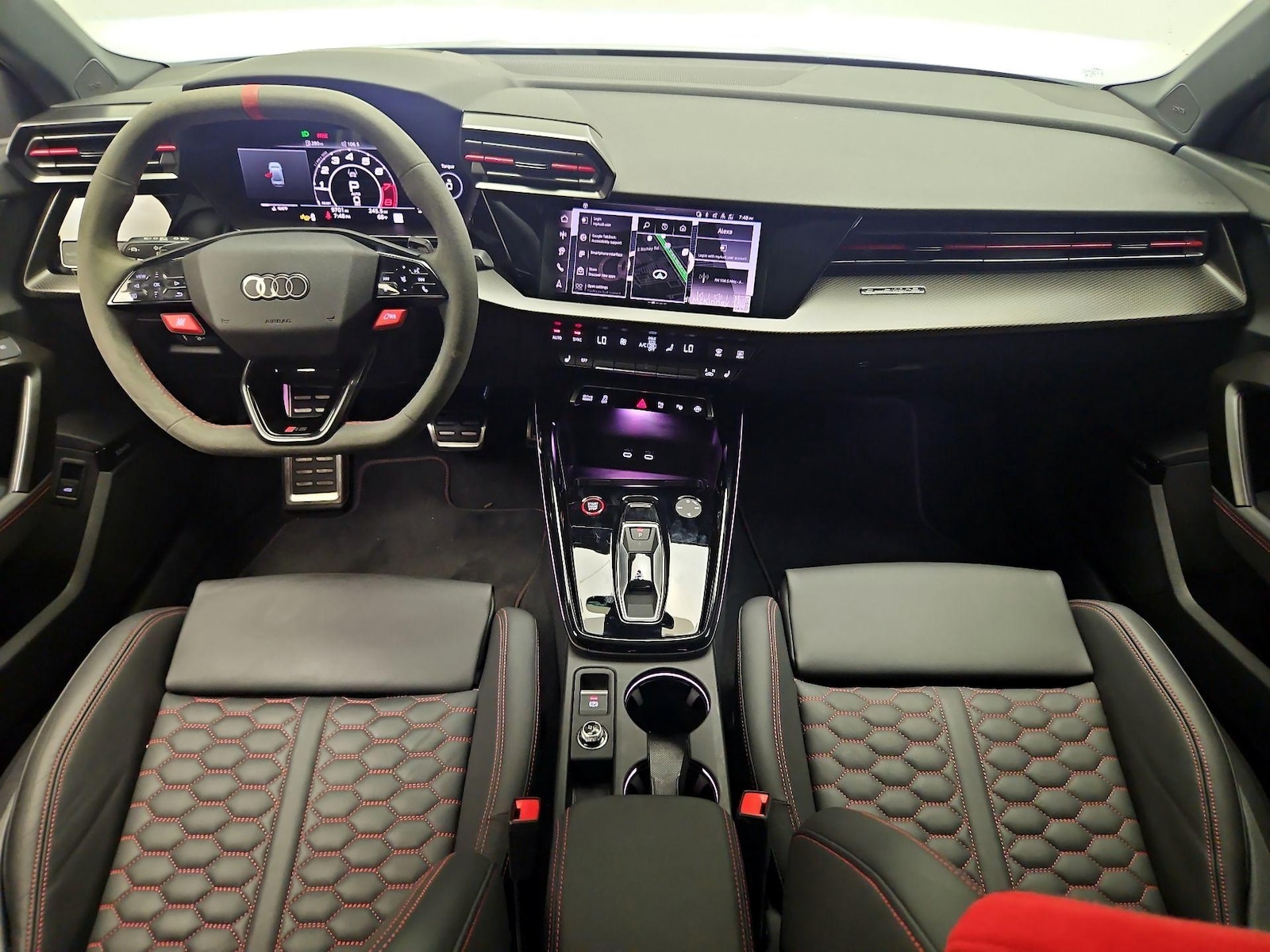 Apple CarPlay® & Android Auto™