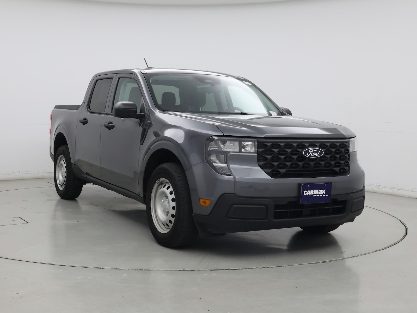 2025 Ford Maverick XL - Photo 2