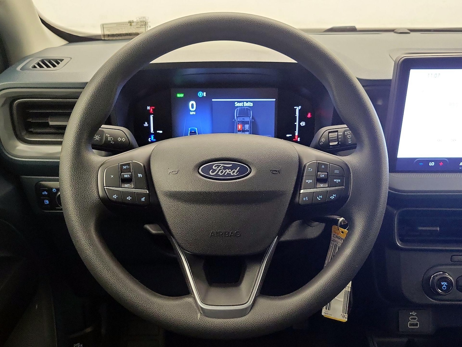 2025 Ford Maverick XL - Photo 11
