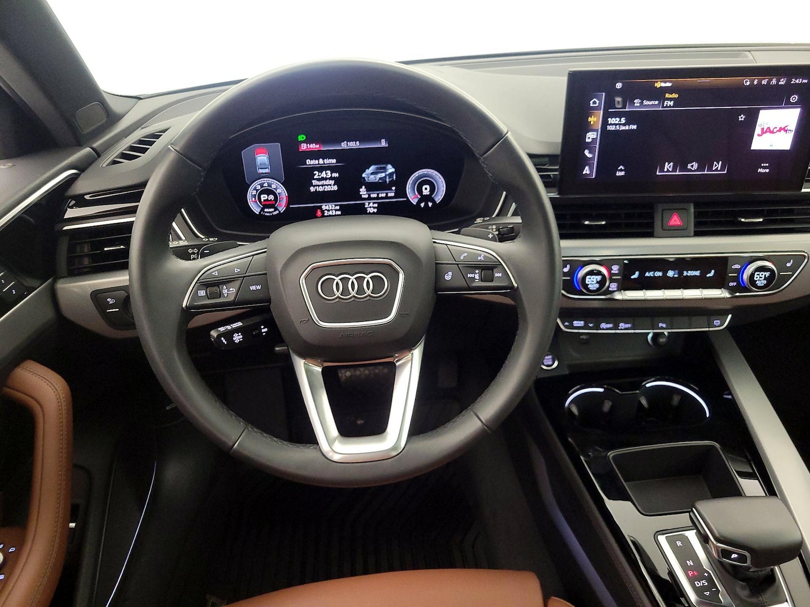 2024 Audi A4 Premium Plus - Photo 11