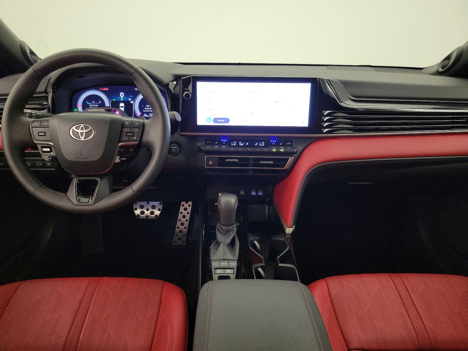 2026 Toyota Camry XSE - Photo 10
