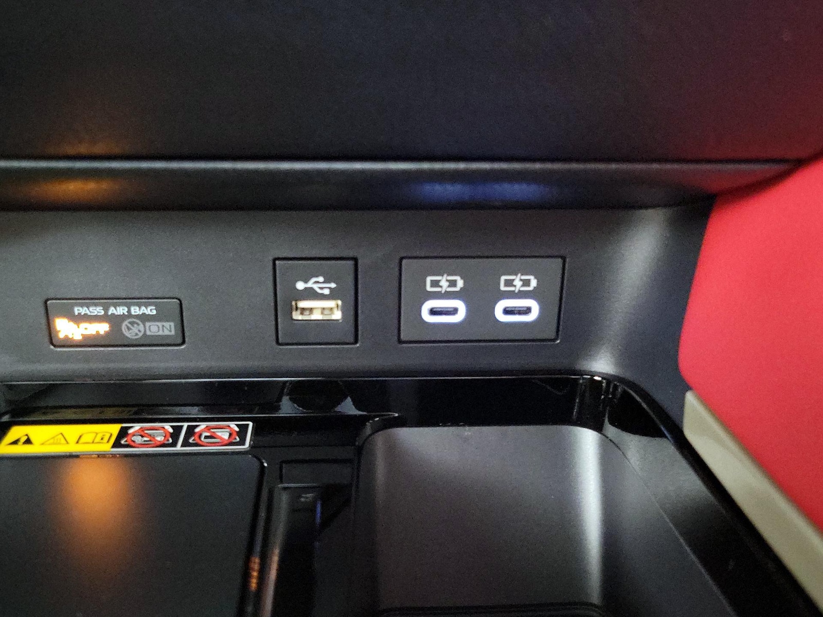 2026 Toyota Camry XSE - Photo 19