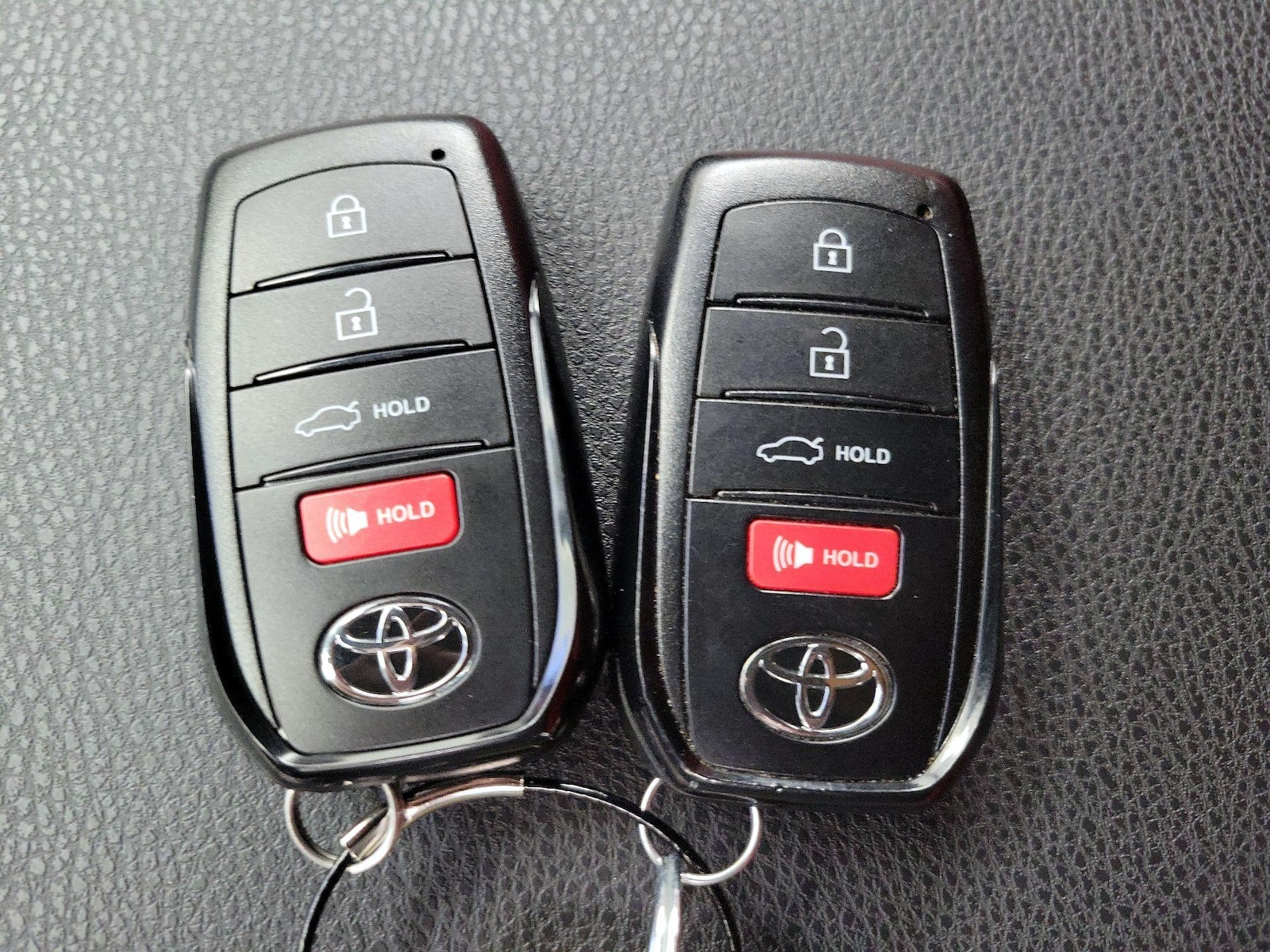 2026 Toyota Camry XSE - Photo 24