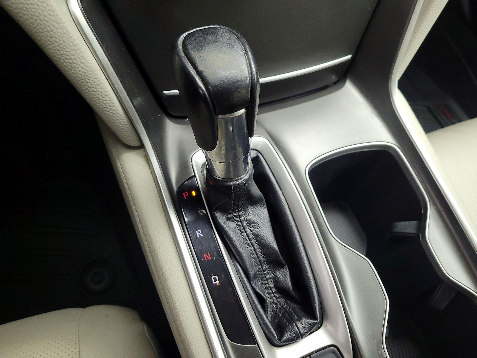 2018 Honda Accord Touring - Photo 17