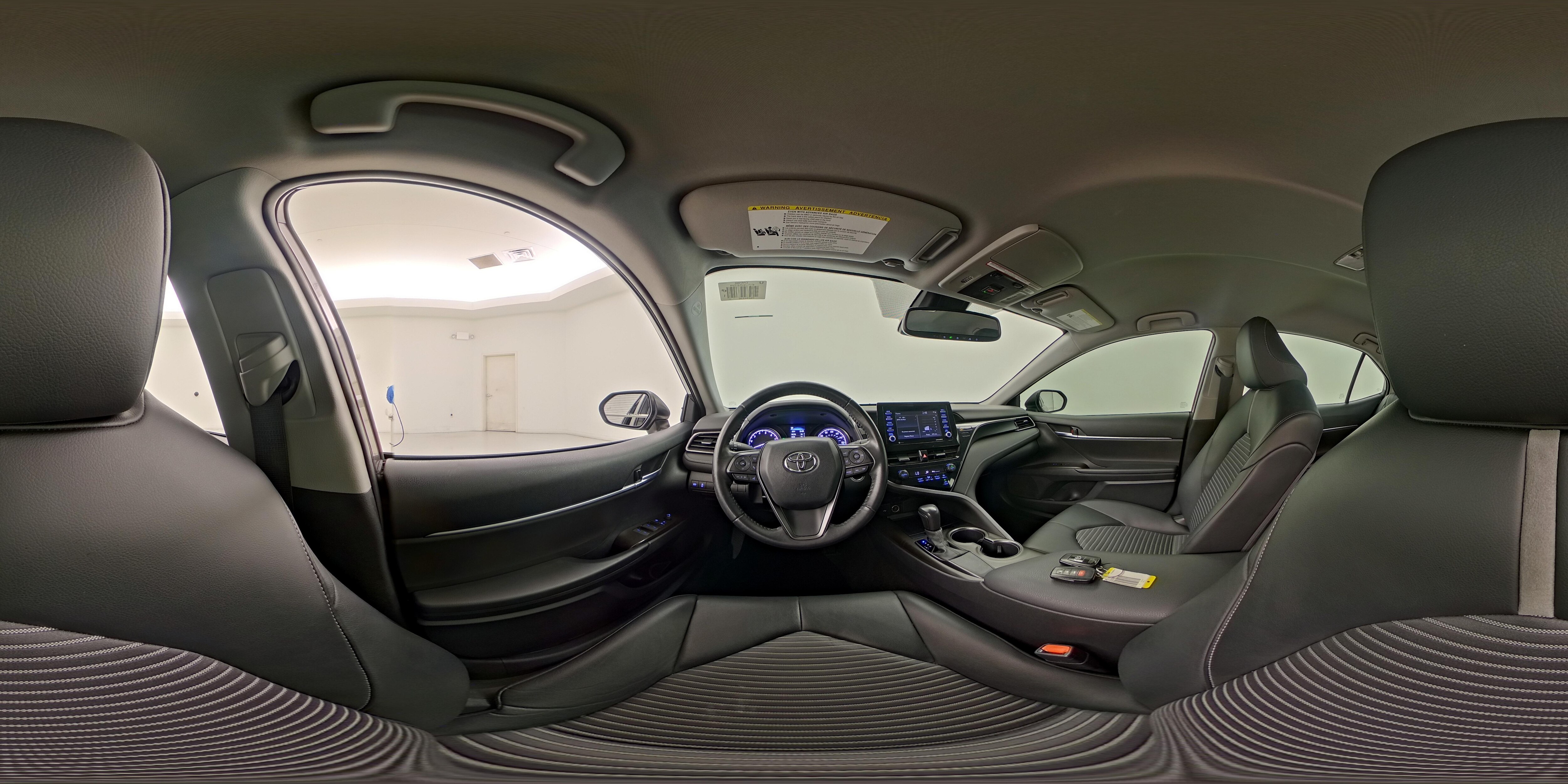 2021 Toyota Camry SE - Photo 26