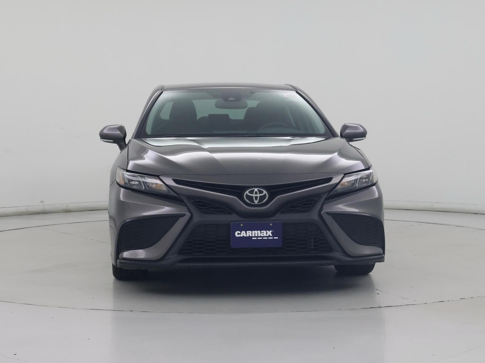 2021 Toyota Camry SE - Photo 6