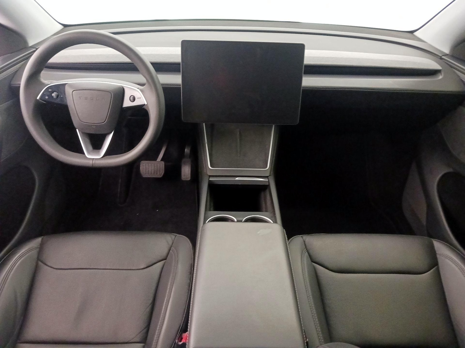 2026 Tesla Model Y Long Range - Photo 10