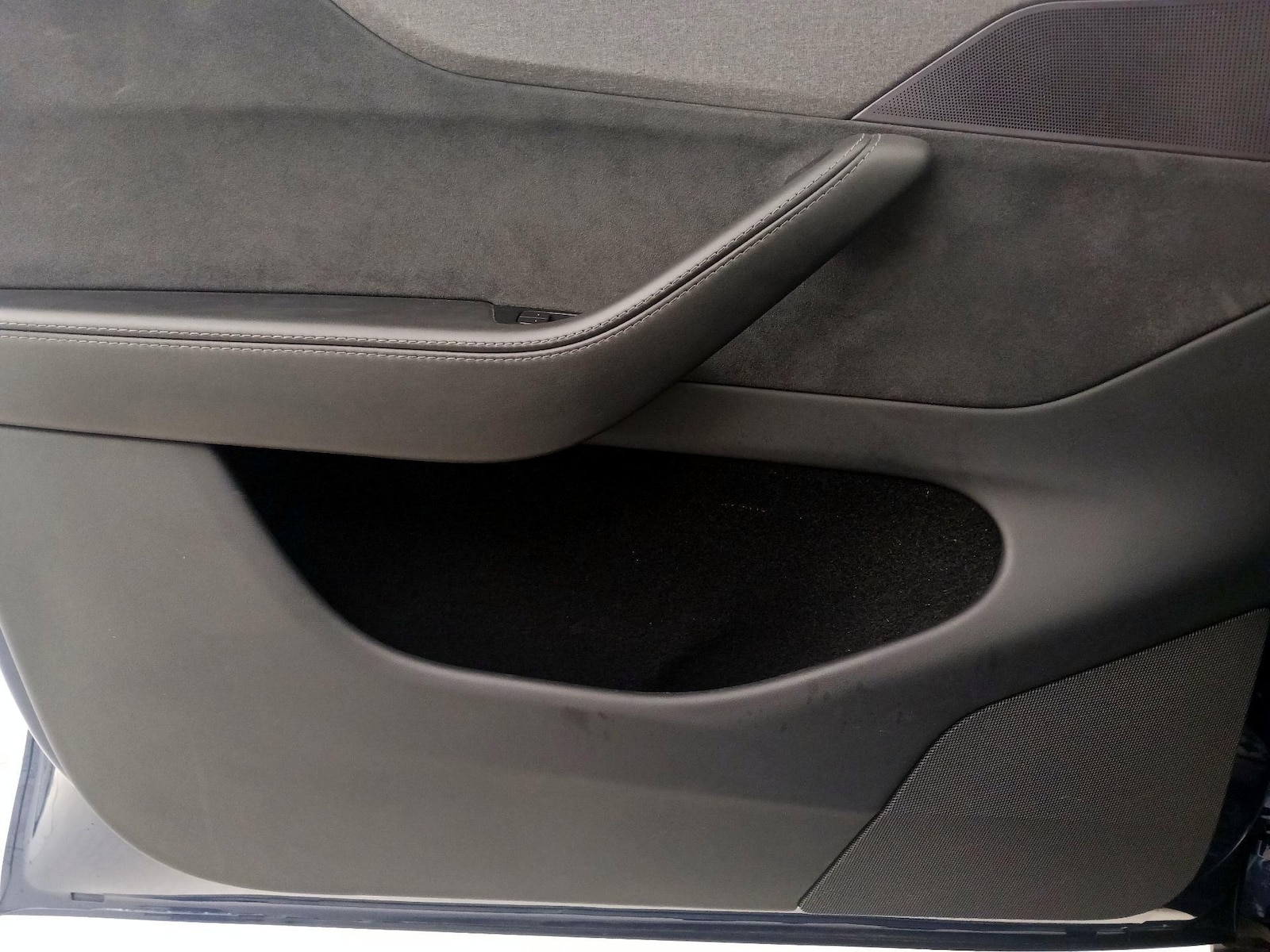 2026 Tesla Model Y Long Range - Photo 13